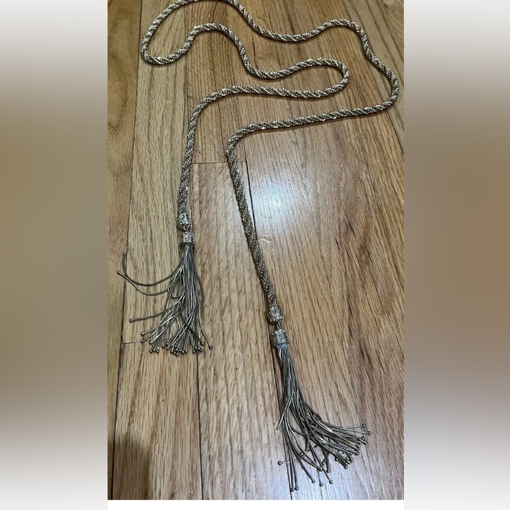 Vintage Gold Tone Lariat Necklace With Tassels Metal 78” Chain No Clasp Layering